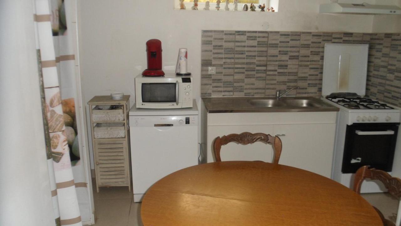 Siros Homestay