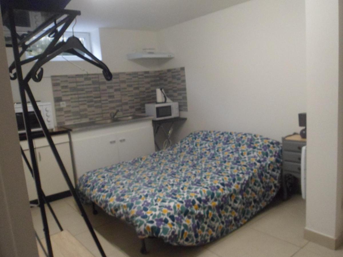 Homestay Siros